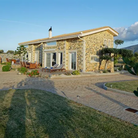 Queens Villas