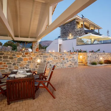 Villa Queens Villas *