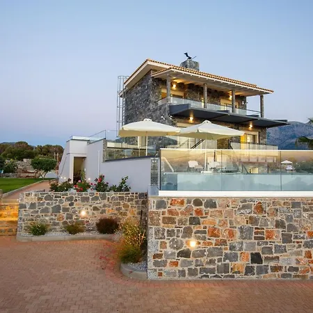 Villa Queens Villas